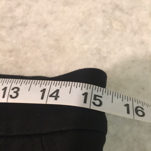 Chicos Black Pants Womens 0.5 So Slimming Stretch Classic Ankle Cropped - Picture 8 of 10